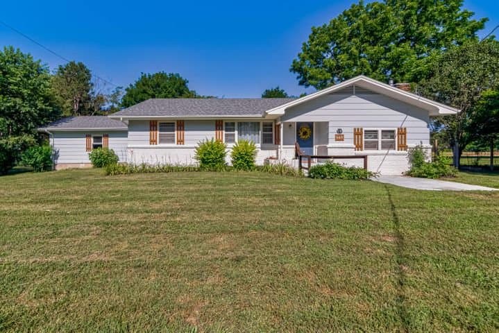 Ozarks area home for sale